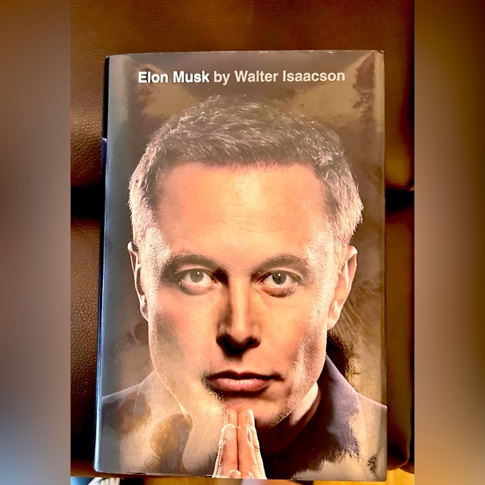 Elon Musk Biography by Walter Issacson
